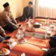 Foto: Kapolres Sumenep AKBP Rivanda, bersama rombongan saat berkunjung ke Ketua LDII Sumenep, Dr. H. Musaheri, @by_News9.id
