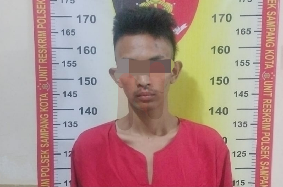 Foto: Terduga pelaku Curanmor inisial SAN warga Kecamatan Tlanakan Kabupaten Pamekasan berhasil diamankan. @by_News9.id