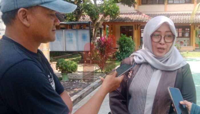 SMKN 2 Lumajang Laksanakan Tasyakuran dan Pelepasan Siswa Kelas XII, XIII Umumkan Program “Pemutihan” Ijazah Alumni