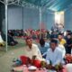 Foto: Ribuan warga berbagai kalangan saat hadiri tahlil 7 hari H. Muhammad Urip mantan Kades Samaran Kecamatan Tambelangan Kabupaten Sampang. @by_News9.id