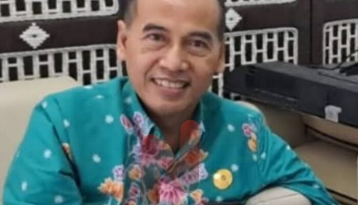 Moh. Yunus, Kepala SDN Duko 1 Arjasa, Tak Patut Tolak Kontrol Publik atas Dana BOS