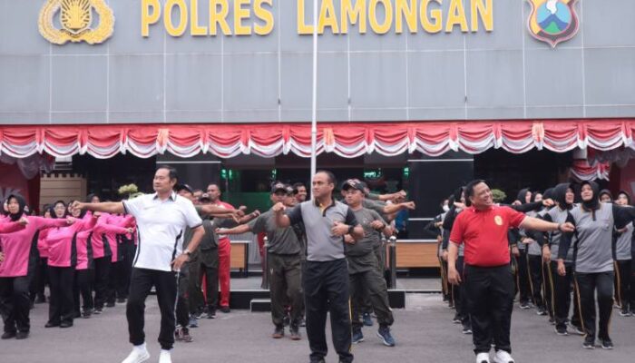 Hari Bhayangkara ke 79, Polres Lamongan Gelar Olahraga Bersama