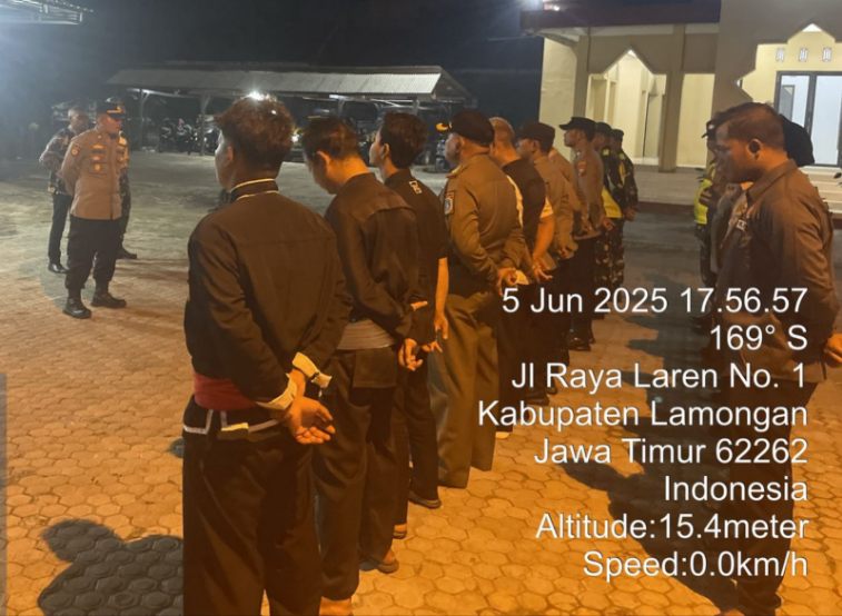 Foto: Apel Gabungan dalam rangka Pengamanan Malam Takbiran Idul Adha 1446 H, 2025 M. @by_News9.id