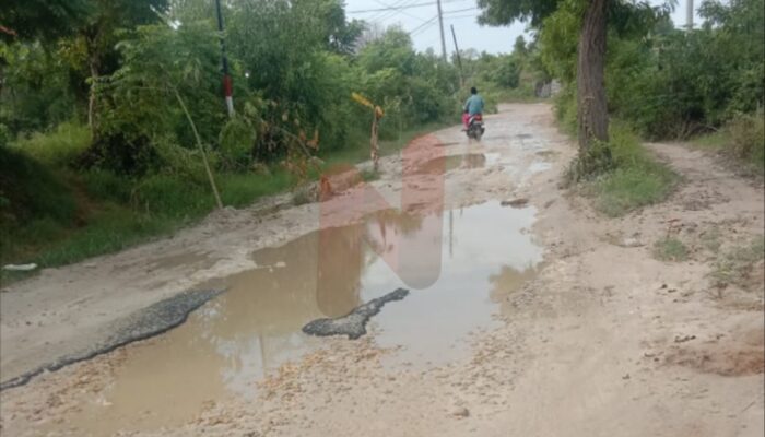 Pantura Rusak Parah, Warga Sumenep Teriakkan Ketidakpedulian Pemprov Jatim