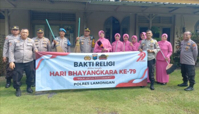 Bakti Religi di Gereja Santa Maria, Polsek Babat Peringati Hari Bhayangkara ke-79