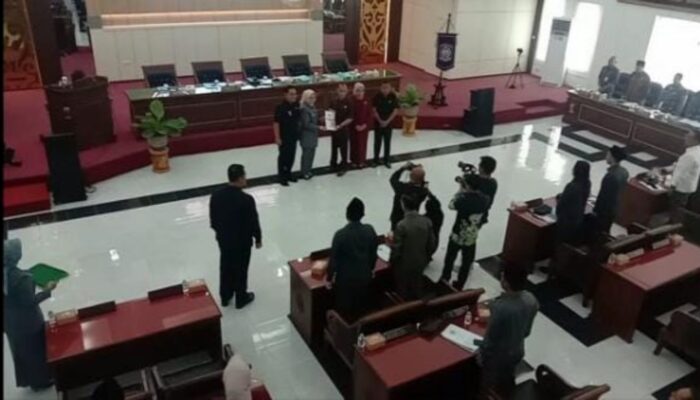 DPRD Kabupaten Lumajang Gelar Rapat Paripurna Penyampaian Pendapat Terhadap Raperda Perubahan APBD 2025