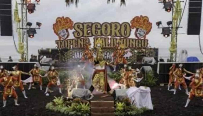 “Segoro Topeng Kaliwungu” Pagelaran Budaya Menjelma Panggung Pertemuan Warisan Leluhur dan Wajah Baru Pariwisata Indonesia