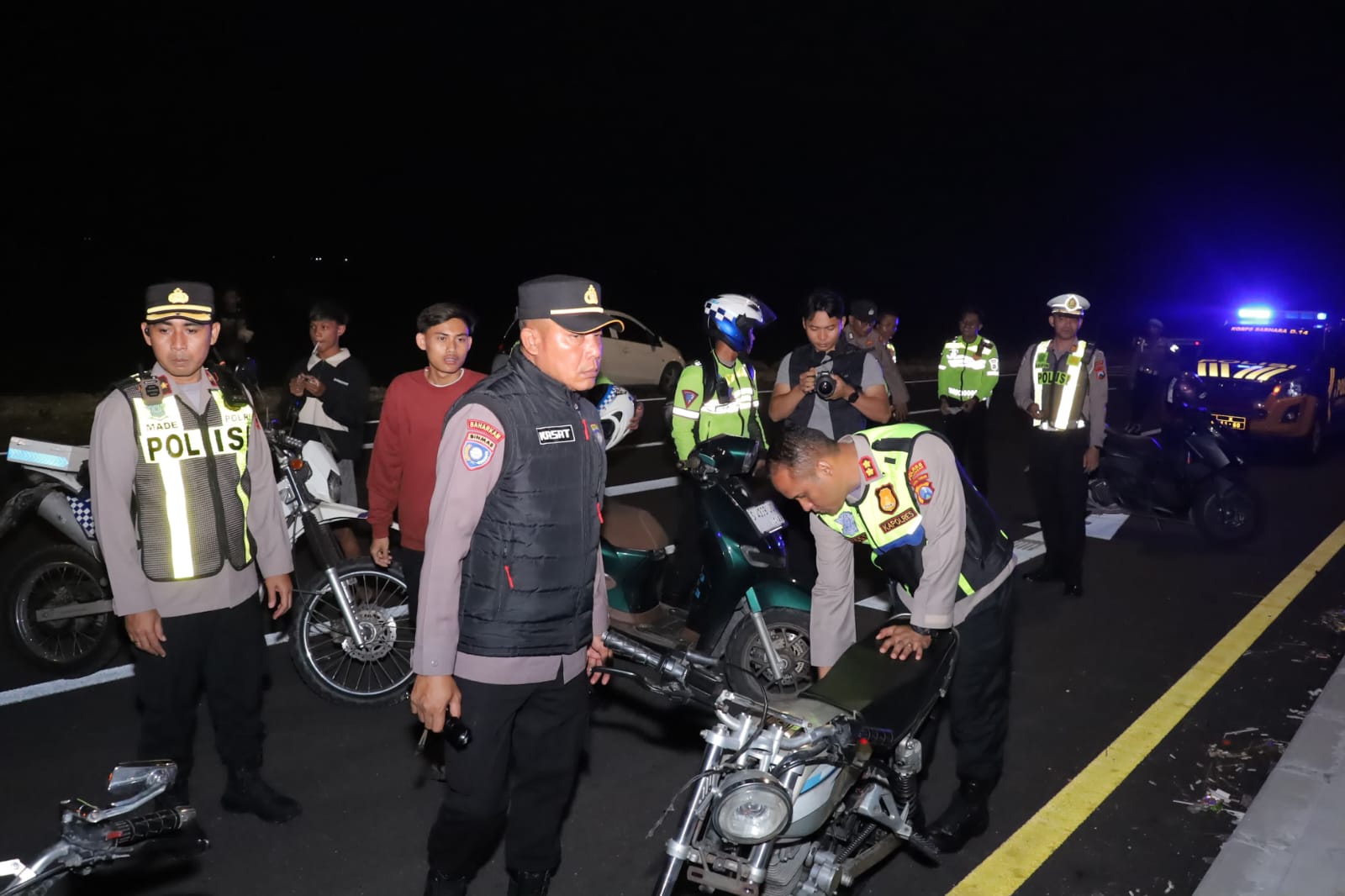 FOTO: Polres Lamongan menggelar Kegiatan Rutin Yang Ditingkatkan (KRYD). @by_News9.id