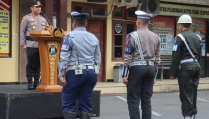 Polres Lumajang Lakukan Apel Operasi Patuh Semeru 2025 Tegaskan Komitmen Tertib Lalulintas