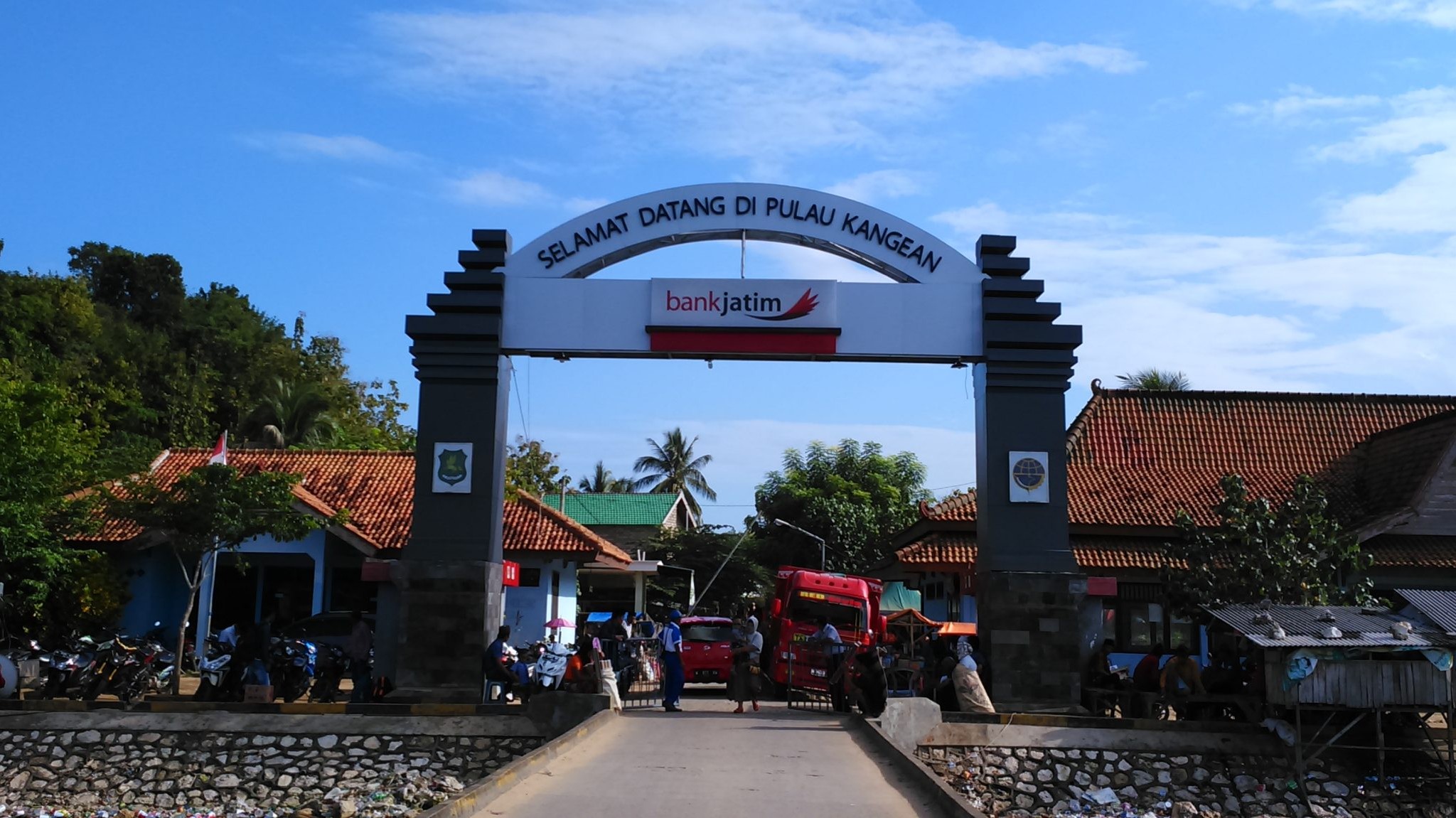 FOTO: Gelombang penolakan proyek seismik SKK Migas di Kepulauan Kangean. @by_News9.id