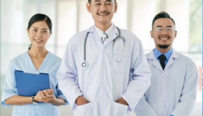 Bupati Fauzi Sekolahkan Tiga Dokter Spesialis