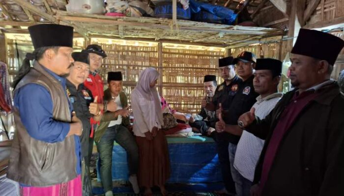 Madas Sampang Tunjukkan Kepedulian, Bantu Ibu Suryati Penderita Hidrosefalus