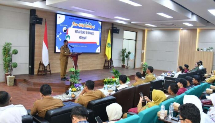 Bupati Fauzi di Festival Literasi 2025: Jangan Biarkan Buku Anak Sumenep Hilang Ditelan Zaman