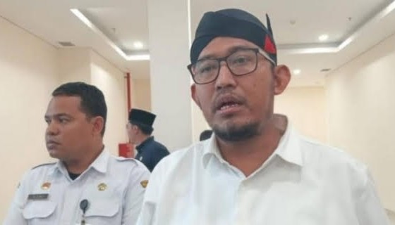 Bupati Fauzi Pasang 83 AIS untuk Nelayan Sumenep