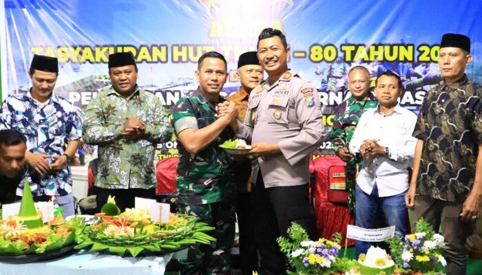 Sinergi Tanpa Batas, Polsek dan Forkopimca Krejengan Rayakan HUT TNI ke-80