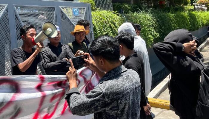 Amarah di Atas Darat, MPR Madura Raya Kepung SKK Migas Tuntut Hentikan Survei 3D PT KEI