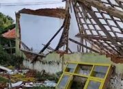 Krisis Pendidikan di Kangean: Disdik Sumenep Dinilai Abai, Fasilitas Sekolah Terus Memburuk