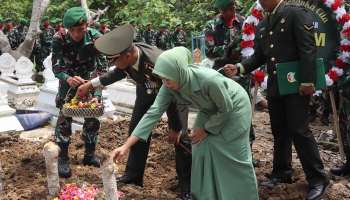 Upacara Militer Penuh Kehormatan Melepas Kepergian Peltu Imam Bashori