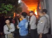 Aksi Pembakaran Bangunan di Pulau Kangean Heboh