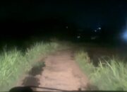 Puluhan Tahun Dibiarkan Rusak, Jalan di Bragung Jadi Simbol Gagalnya Kepemimpinan Desa