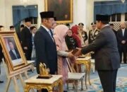 Prabowo Resmikan Soeharto dan Gus Dur Jadi Pahlawan Nasional