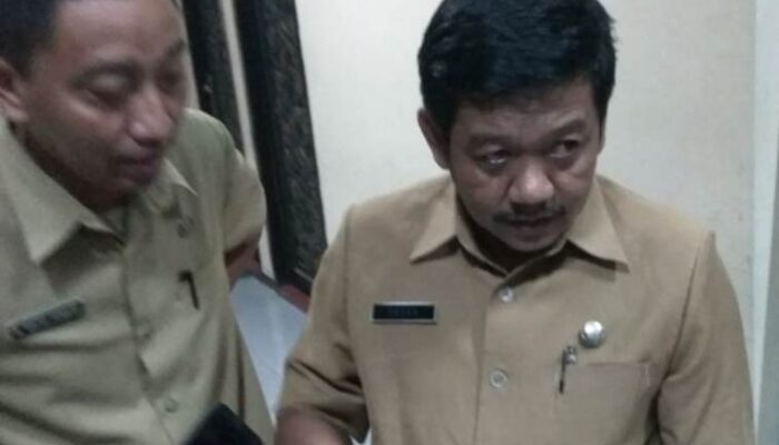 Kadisperkimhub Sumenep Diam-Diam Datang ke Kejati Jatim