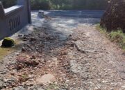 Jalan di Gapura Timur Hancur, Kepala Desa Dinilai Tutup Mata