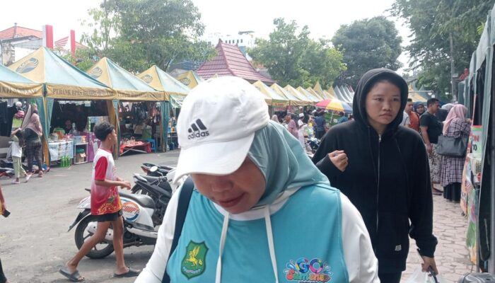 Pasar Minggu Ladang Bisnis, Pedagang Kecil Dipalak Aturan Pemkab Sumenep