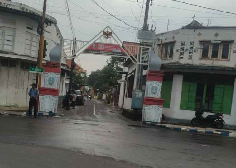Banjir di Sampang Berangsur Surut, Akses Jalan Kembali Normal