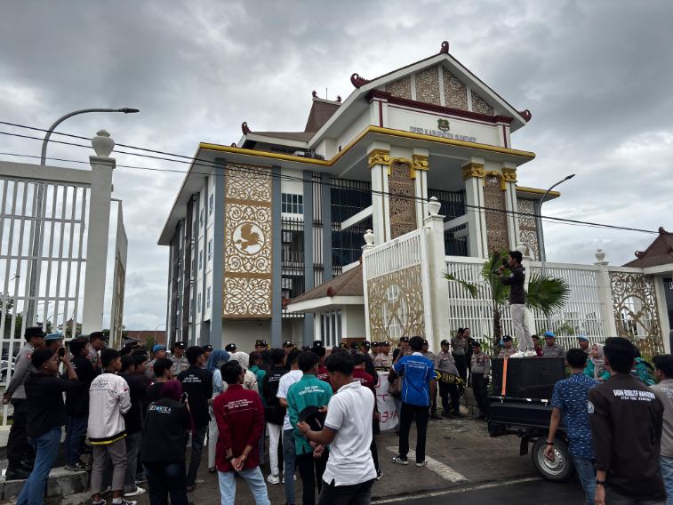 BEM UPI Sumenep Lawan Skema Gelap Pilkada Tak Langsung