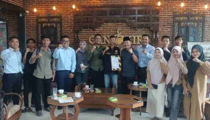 HIMPASS Temui Bank Mandiri, Agen Penahan Kartu PKH di Sapeken Resmi Dicabut Izinnya