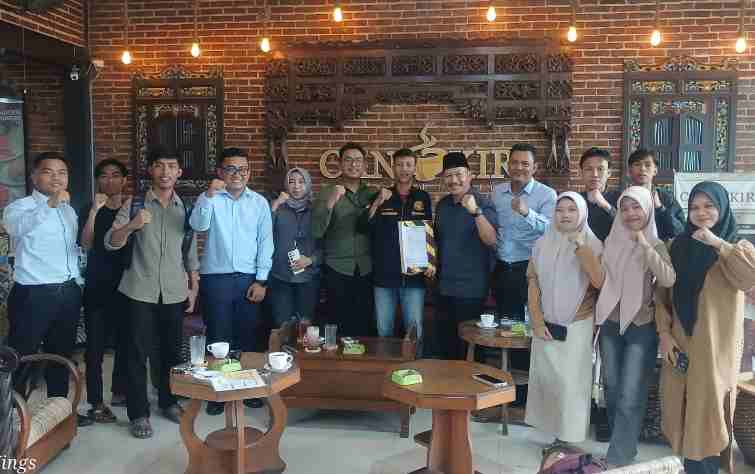 HIMPASS Temui Bank Mandiri, Agen Penahan Kartu PKH di Sapeken Resmi Dicabut Izinnya