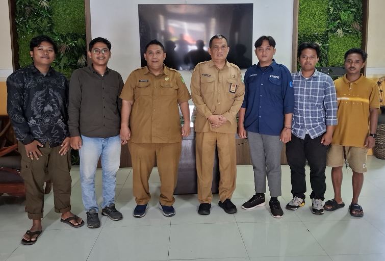 Jembatan Ambruk, Pemuda Giligenting Datangi PUTR Sumenep