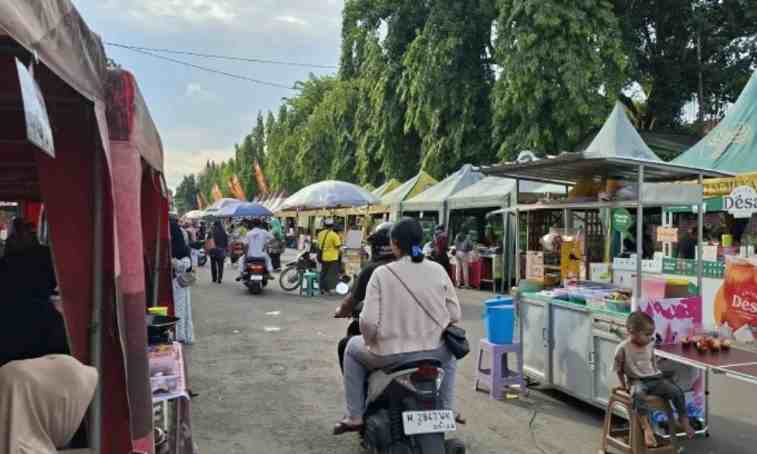 183 UMKM Ramaikan Festival Bazar Takjil Ramadan di Labang Mesem