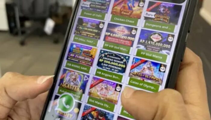 Polisi Ungkap Praktik Judi Online di Sampang