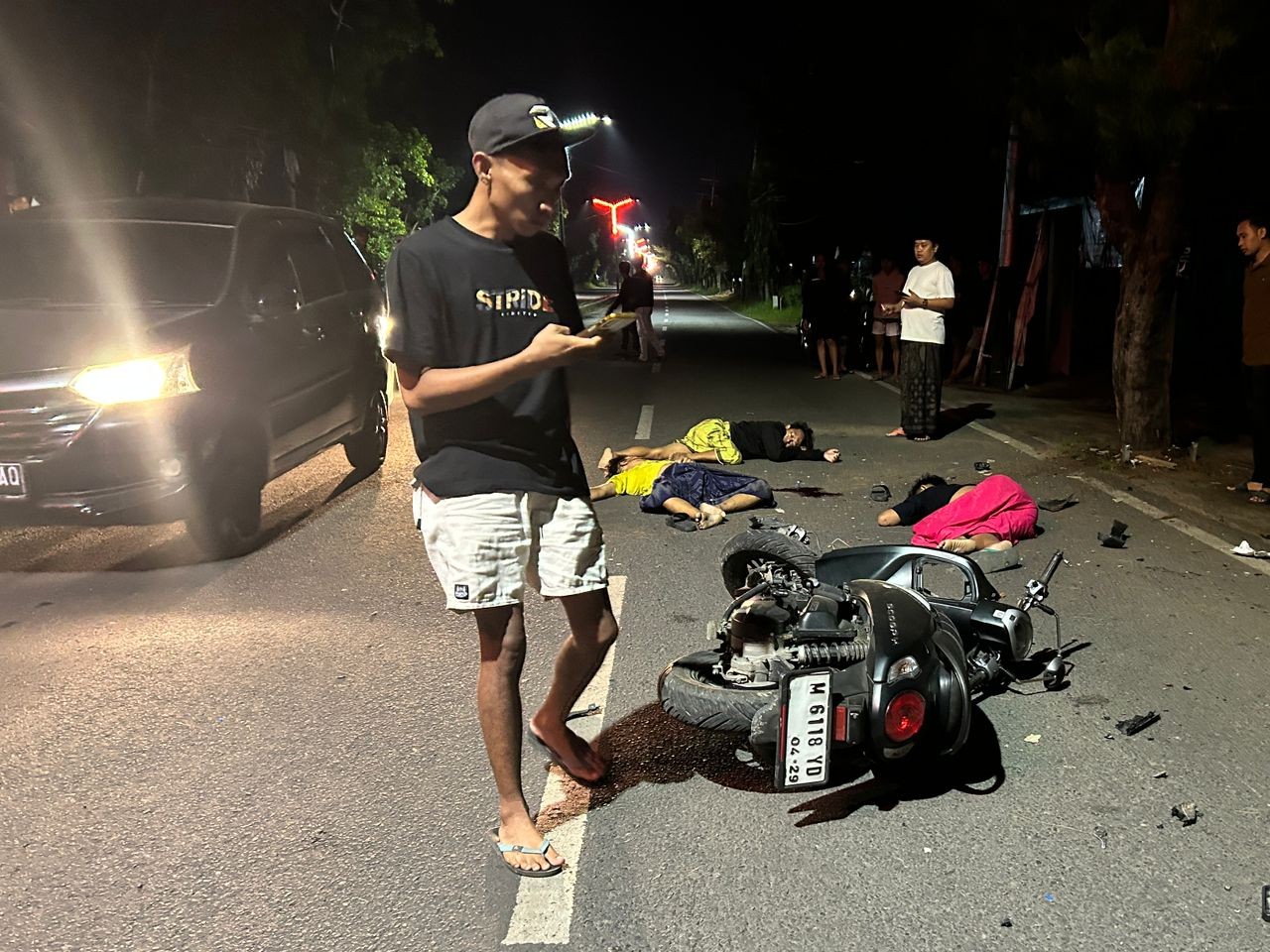 Dua Tewas, Scoopy Hantam Pohon di Utara Kampus Unija Sumenep