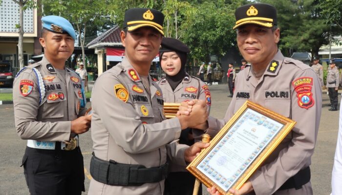 Polres Sampang Ukir Prestasi: Raih WBK dan Bongkar Jaringan Narkoba 3 Kg
