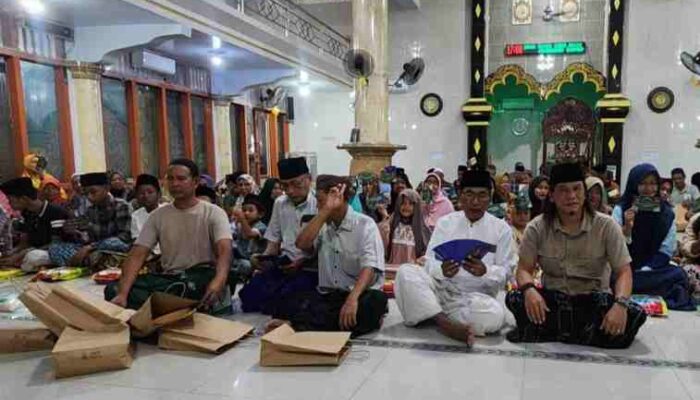 Momentum Rabu Wage, Detikzone dan Mujahidin Tunjukkan Masjid sebagai Pusat Gerakan Sosial