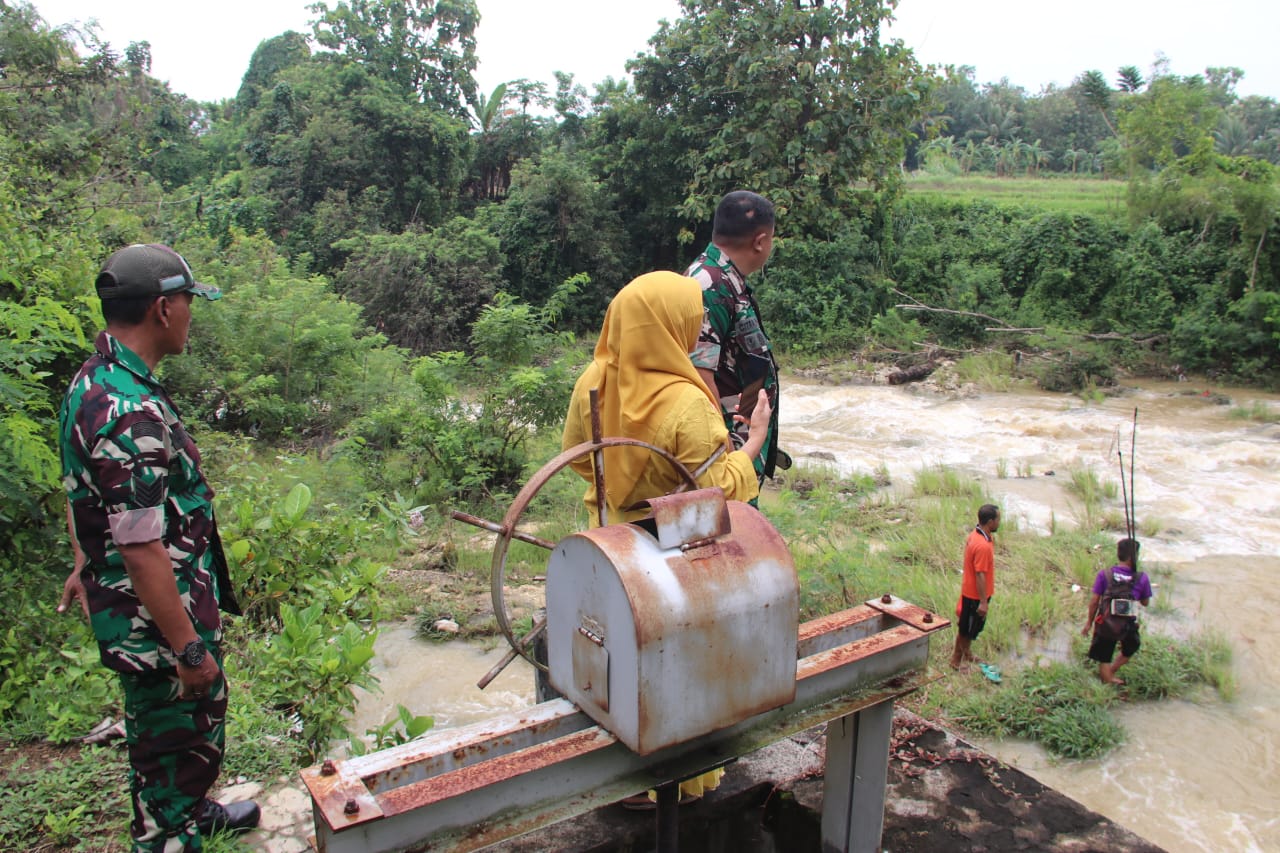 Akses Terputus, Dandim Sumenep Turun Langsung Cek Lokasi Jembatan Gantung