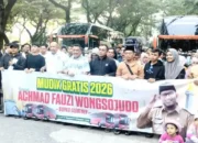 Ribuan Warga Kepulauan ‘Toron’ ke Sumenep 