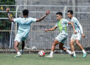 Madura United Wajib Tumbangkan Borneo FC Demi Keluar dari Zona Degradasi
