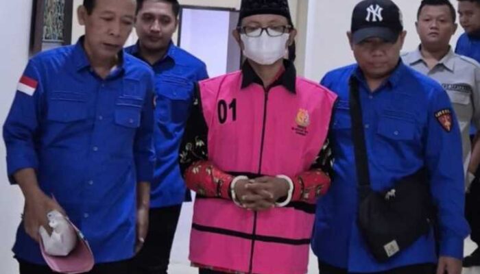 Kades Pragaan Daya Ditangkap Kejari Sumenep