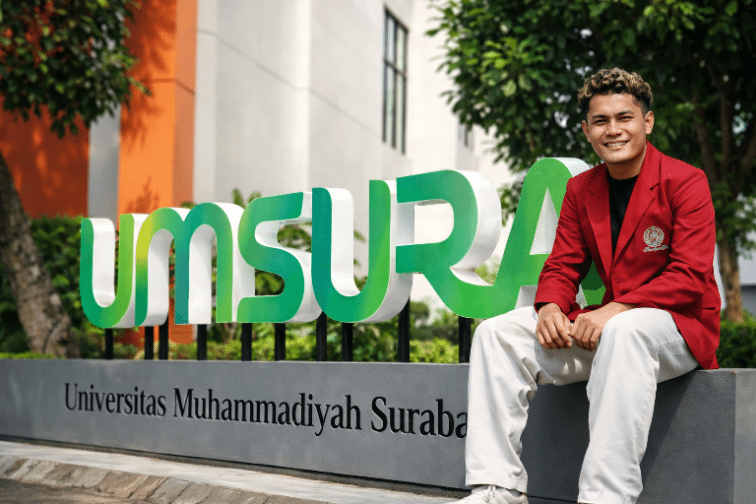 UniRank 2026: UMSURA Peringkat 1 PTS Terbaik di Jawa Timur