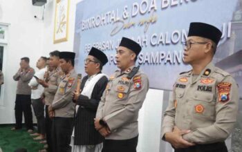 Polres Sampang Lepas 5 Personel Haji, Doakan Stabilitas Kamtibmas