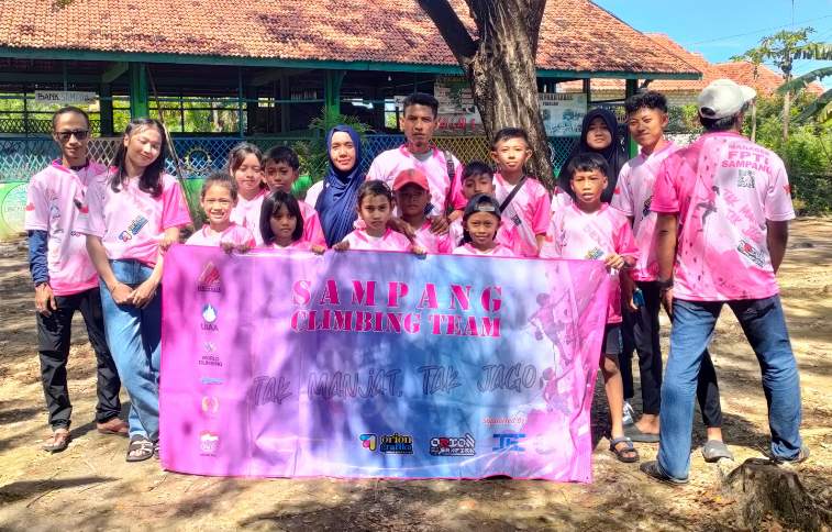 Diabaikan KONI, Atlet Panjat Tebing Sampang Patungan demi Bisa Bertanding