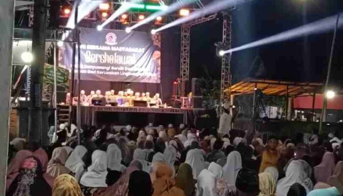 Ribuan Warga Bersholawat dan Doa Menuntut Penegakan Hukum atas Dugaan Korupsi serta Kerusakan Lingkungan