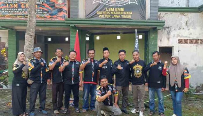 LSM GMBI Distrik Madiun Raya Gelar Upacara Bendera Peringatan Hari Lahir Pancasila dengan Khidmat