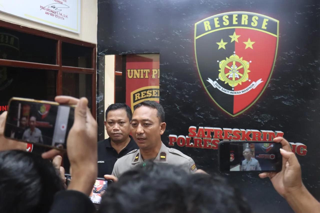 FOTO: Ipda Suprapto Kasi Humas Polres Lumajang saat Pres Release. @by_News9.id