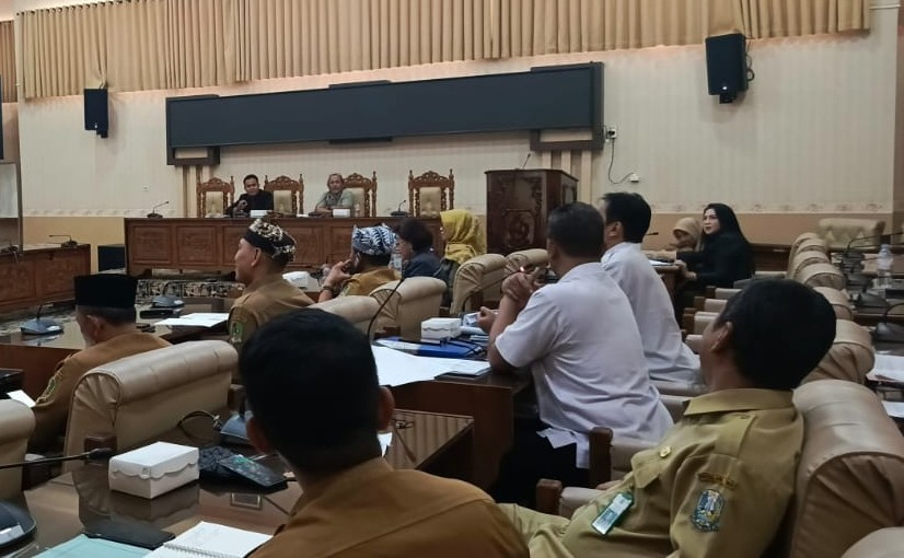 47 Petani Mengadu ke DPRD, Dugaan Intimidasi di Lahan Perhutani Jadi Sorotan