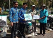 DKPP Lumajang Serahkan Bantuan 2 Combine dan 4 Rice Transplanter Untuk Brigade Pangan di 4 Kecamatan